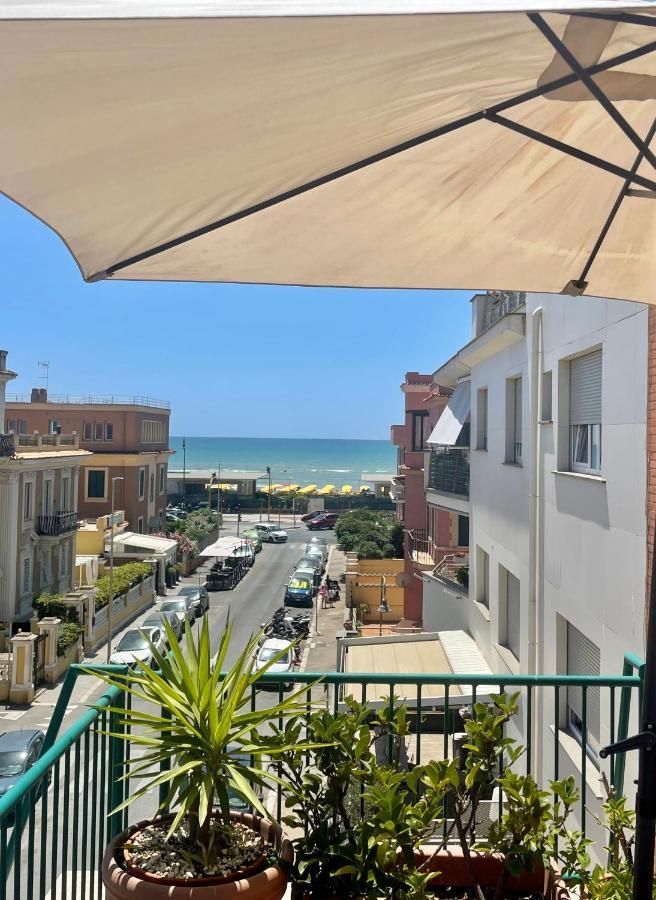 Ostia Bed And Beach Eksteriør bilde